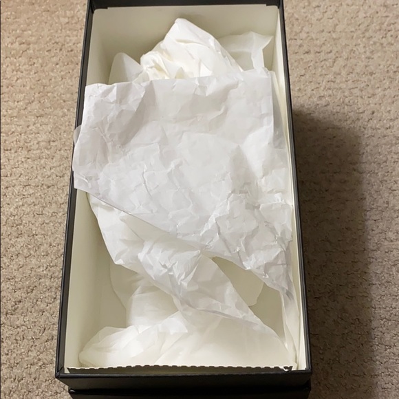 Authentic Gucci Shoe Box - Picture 3 of 3